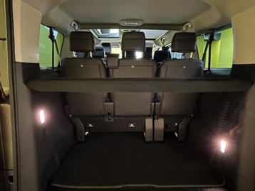 Image véhicule  Peugeot TRAVELLER (36)