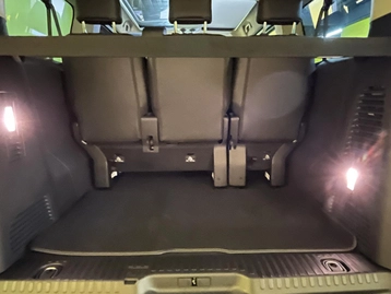 Image véhicule  Peugeot TRAVELLER (18)