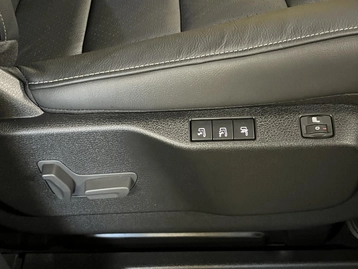 Image véhicule  Peugeot TRAVELLER (15)