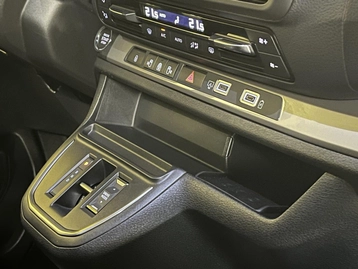 Image véhicule  Peugeot TRAVELLER (39)