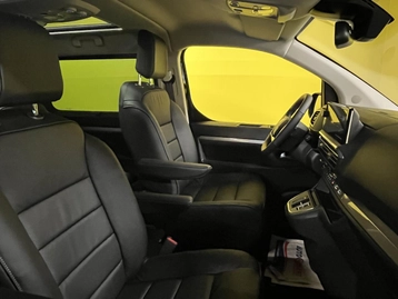 Image véhicule  Peugeot TRAVELLER (1)