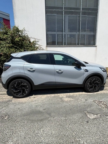 Image véhicule  Renault CAPTUR (4)