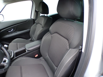 Image véhicule  Renault SCENIC IV (8)