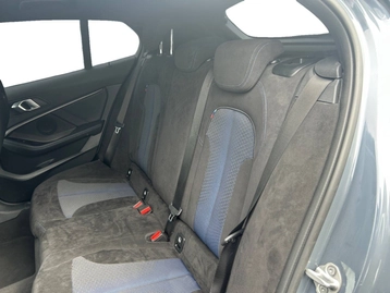 Image véhicule  BMW 1 Berline (11)