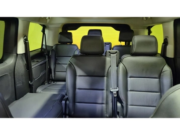 Image véhicule Peugeot TRAVELLER (6) Image véhicule Peugeot TRAVELLER (6)