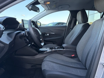 Image véhicule  Peugeot 208 (12)