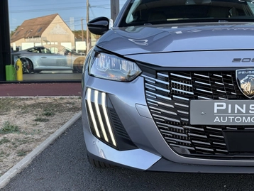 Image véhicule  Peugeot 208 (6)