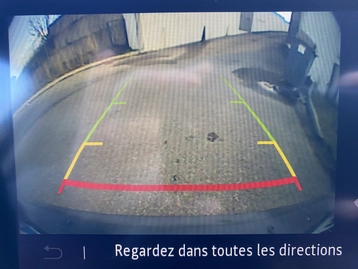 Image véhicule  Renault ARKANA (10)