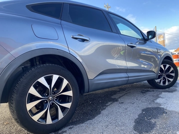 Image véhicule  Renault ARKANA (3)