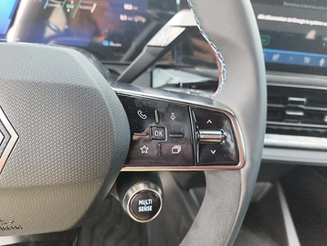 Image véhicule  Renault CLIO (24)