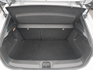 Image véhicule  Renault CLIO (37)