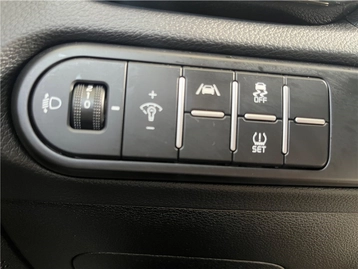 Image véhicule  Kia CEED (15)