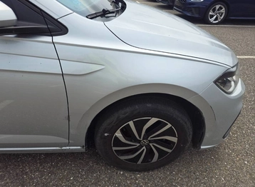 Image véhicule  Volkswagen POLO (25)
