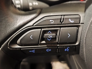 Image véhicule  Toyota YARIS (17)