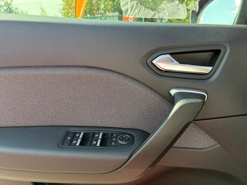 Image véhicule  Renault CAPTUR (23)