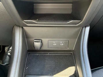 Image véhicule  Renault CAPTUR (38)