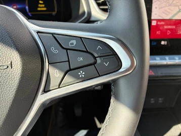 Image véhicule  Renault CAPTUR (25)