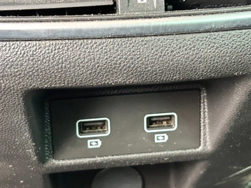 Image véhicule  Renault MEGANE IV (19)
