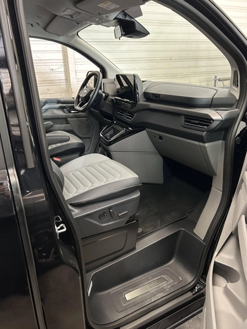 Image véhicule  Ford Tourneo Custom (12)