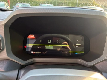 Image véhicule  Dacia BIGSTER (26)