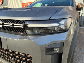 Image véhicule  Dacia BIGSTER (23)