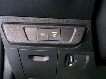 Image véhicule  Dacia SANDERO (12)