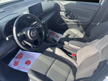 Image véhicule  Toyota YARIS CROSS (16)