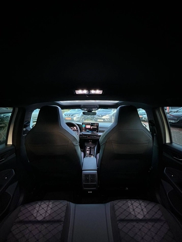 Image véhicule  Volkswagen GOLF (24)