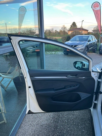 Image véhicule  Volkswagen GOLF (12)