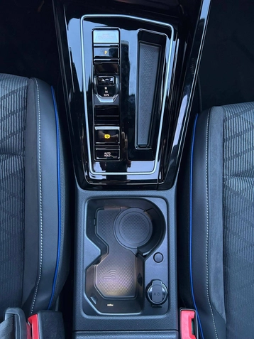 Image véhicule  Volkswagen GOLF (13)