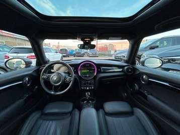 Image véhicule  Mini HATCH (2)