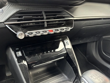 Image véhicule  Peugeot 2008 (19)