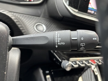 Image véhicule  Peugeot 2008 (12)
