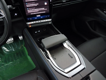 Image véhicule  Renault ESPACE VI (20)