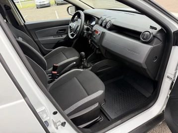 Image véhicule  Dacia DUSTER (7)