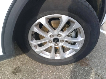 Image véhicule  Ford KUGA (14)