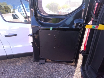Image véhicule  Ford TRANSIT CUSTOM KOMBI (24)