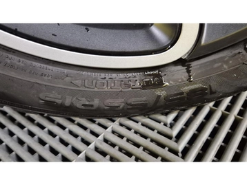 Image véhicule Fiat PANDA (17) Image véhicule Fiat PANDA (17)