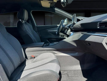 Image véhicule  Peugeot 3008 (14)