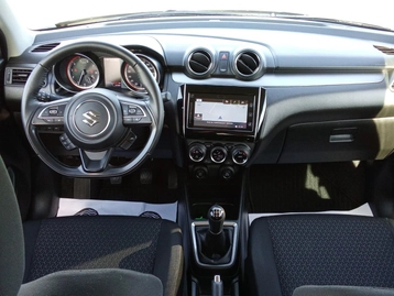 Image véhicule  Suzuki SWIFT (4)
