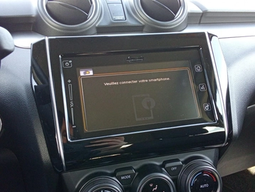 Image véhicule  Suzuki SWIFT (9)