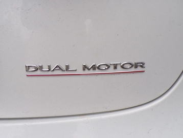 Image véhicule  Tesla MODEL 3 (8)