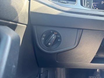 Image véhicule  Volkswagen POLO (24)