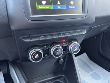 Image véhicule  Dacia DUSTER (20)