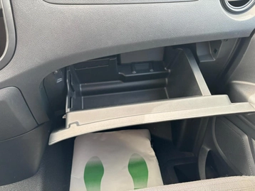 Image véhicule Mercedes VITO (22) Image véhicule Mercedes VITO (22)