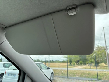 Image véhicule Mercedes VITO (20) Image véhicule Mercedes VITO (20)