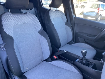 Image véhicule  Renault CLIO V (12)