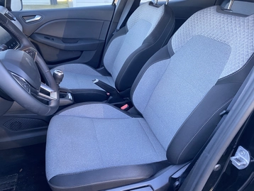 Image véhicule  Renault CLIO V (11)