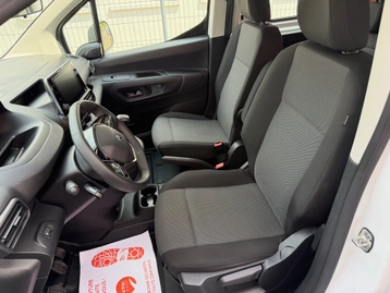 Image véhicule  Peugeot PARTNER (12)
