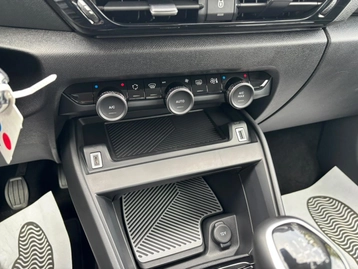 Image véhicule  Citroën C4 (13)